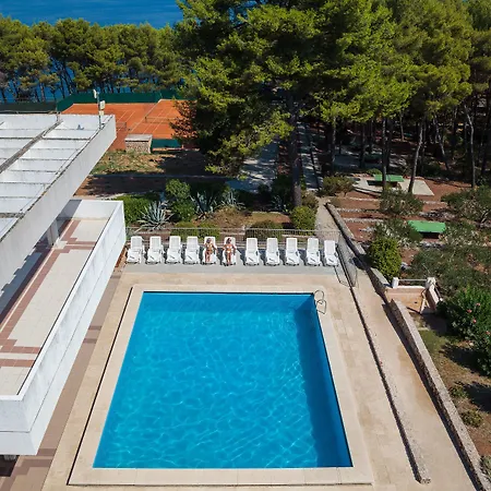 Hvar Hotel 3*