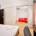 Hvar Otel