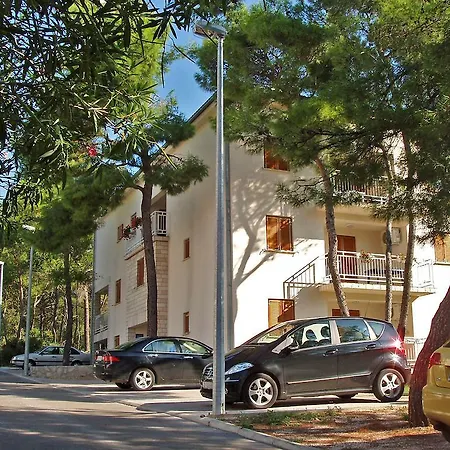 Hvar ילסה