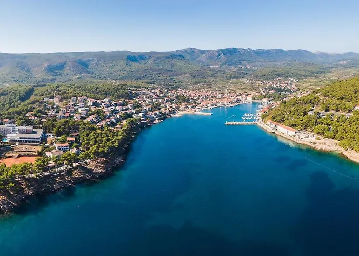 Hvar 3*