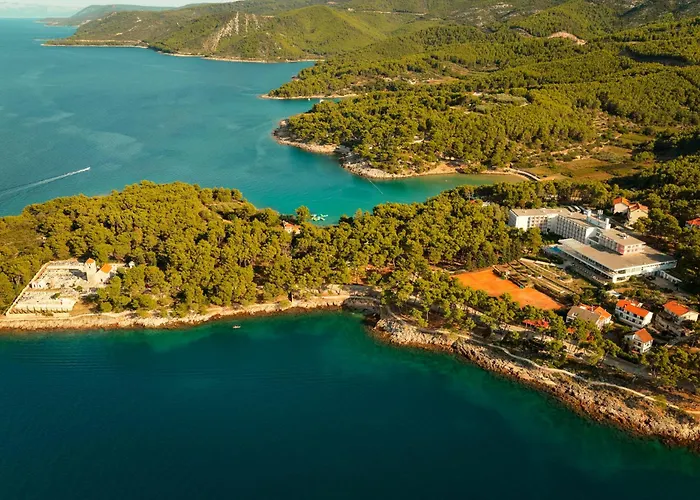 Hvar Отель 3*