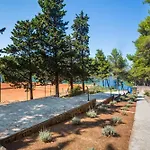 Hvar ホテル 3*