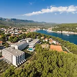 Hvar ホテル
