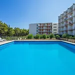 ホテル Hvar