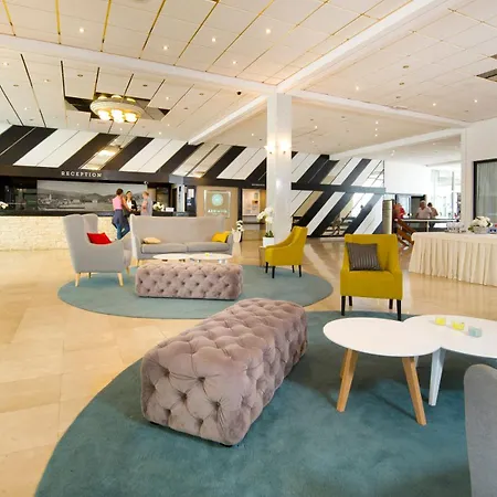 Hvar Hotel 3*