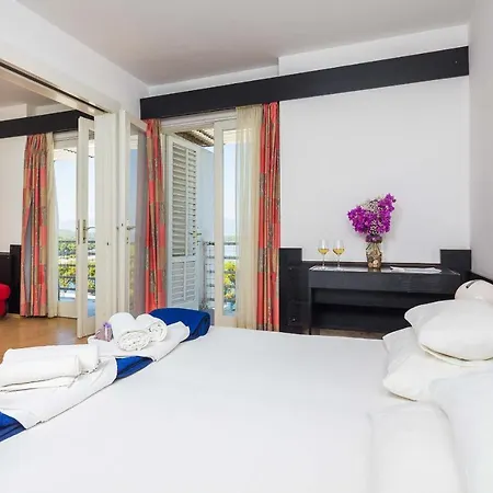 Hvar Hotel