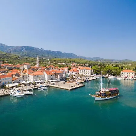 מלון Hvar