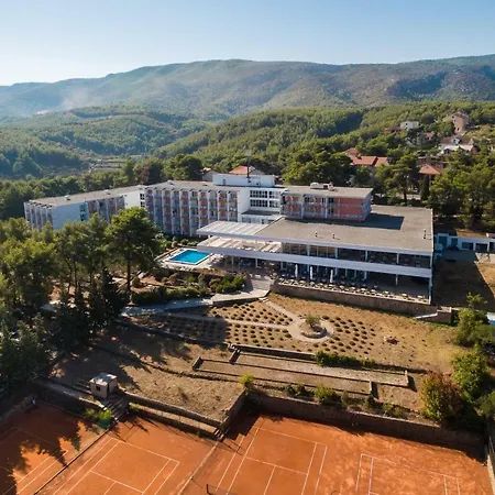 Hvar 3* Jelsa (Hvar)